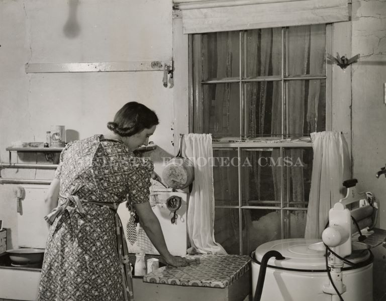 casalinga anni 50 modello americano